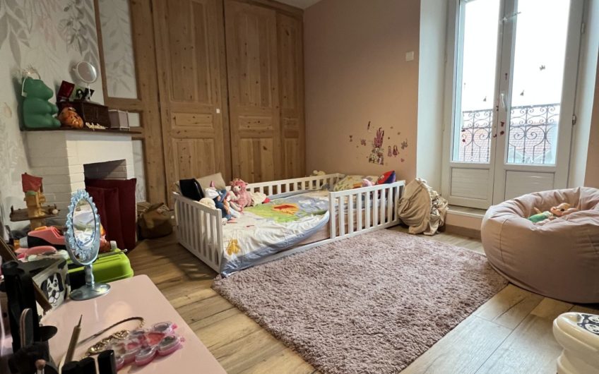 Maison quartier St Acheul, 4 chambres, terrasse et petit jardin