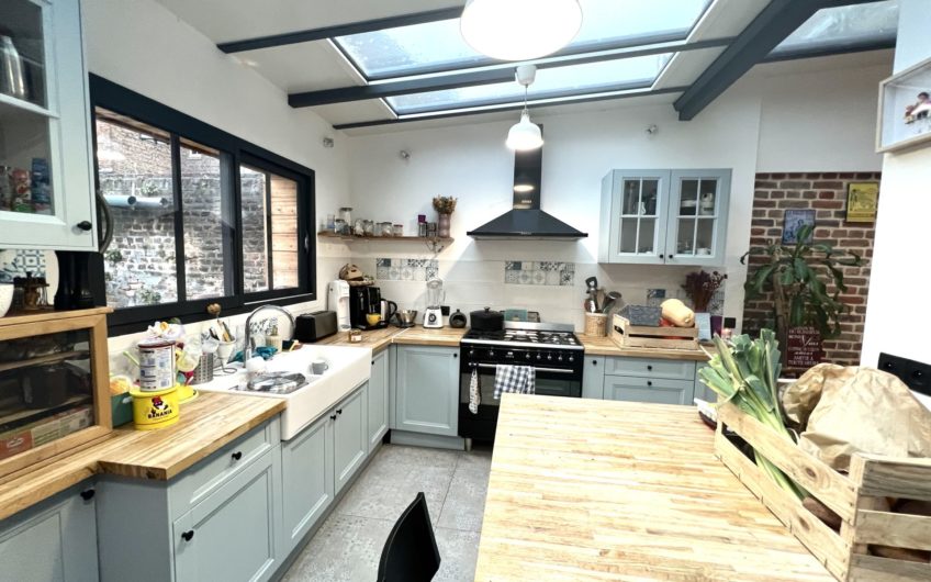 Maison quartier St Acheul, 4 chambres, terrasse et petit jardin
