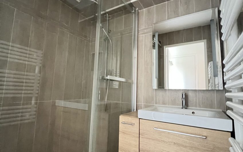 AMIENS SUD EST, DUPLEX AVEC GARAGE