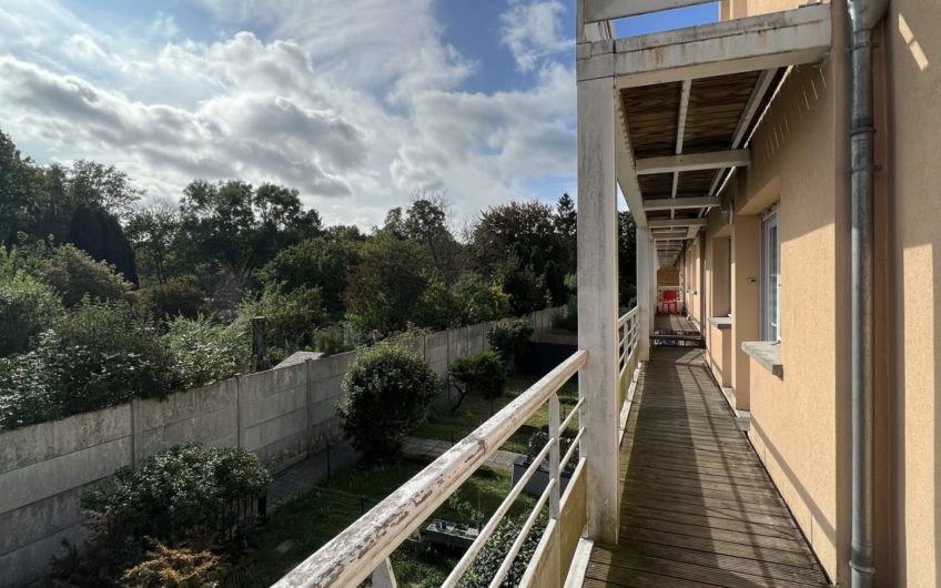 AMIENS SUD EST, DUPLEX AVEC GARAGE