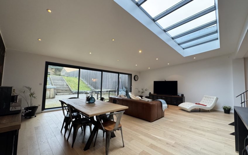 Magnifique maison avec jardin et garage à Amiens