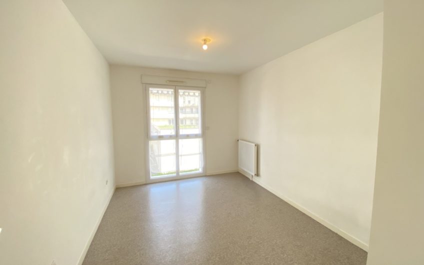 St Honoré, T3 avec balcon et grand garage