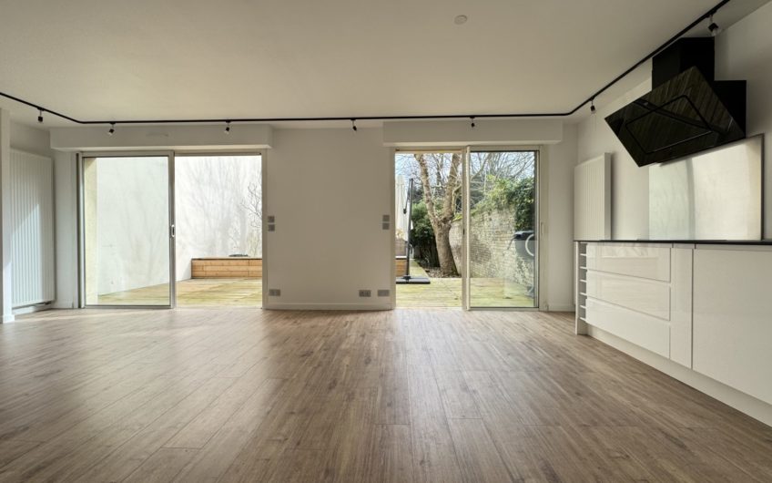 Maison avec jardin à Henriville