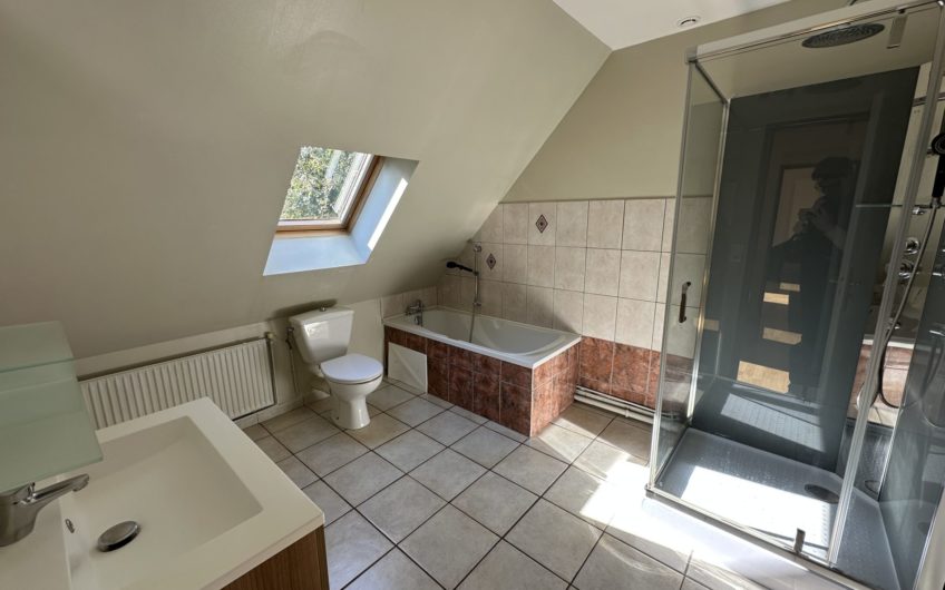 YZEUX – AU NORD-OUEST D’AMIENS MAISON JARDIN