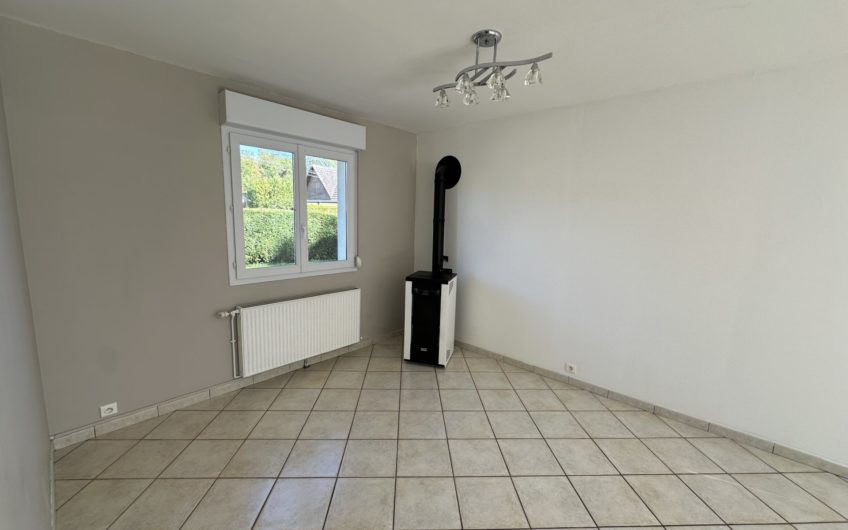 YZEUX – AU NORD-OUEST D’AMIENS MAISON JARDIN