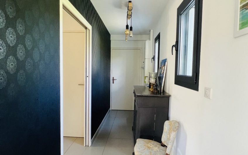 Maison contemporaine  150 m2 DURY proche CHU 3 chambres terrasse sous-sol jardin