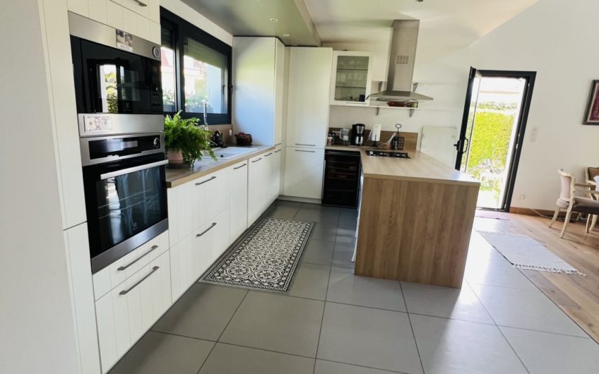 Maison contemporaine  150 m2 DURY proche CHU 3 chambres terrasse sous-sol jardin