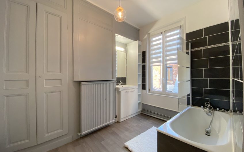 Henriville, maison meublée proche du Cirque