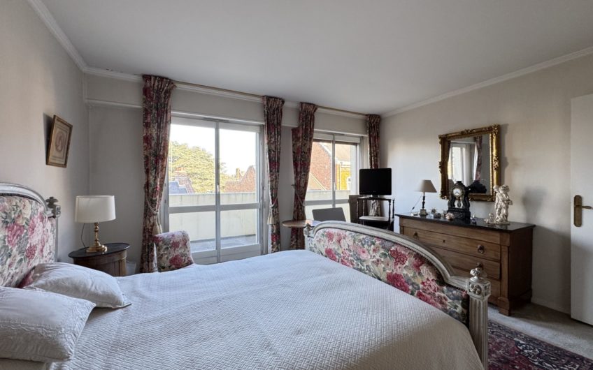 Appartement spacieux avec ascenseur – Quartier prisé Henriville