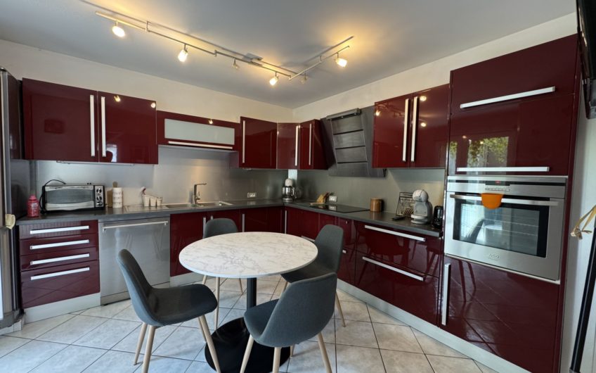 Quartier Ouest d’Amiens – Maison de 130 m² avec cour