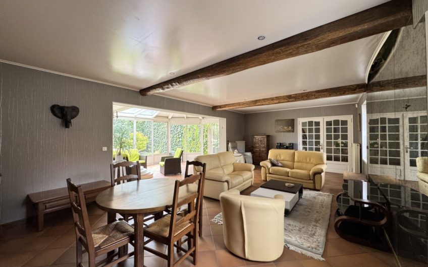 Quartier Ouest d’Amiens – Maison de 130 m² avec cour