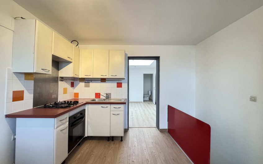 AILLY-SUR-SOMME, local Pro / Co + appartement,