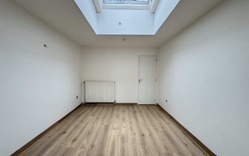 AILLY-SUR-SOMME, local Pro / Co + appartement,