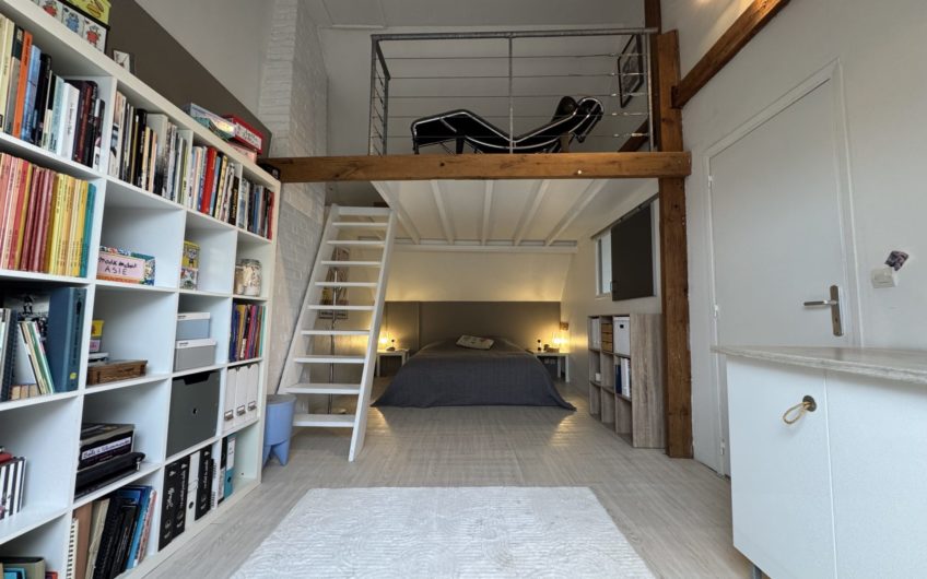 Allonville, maison avec jardin et dépendances