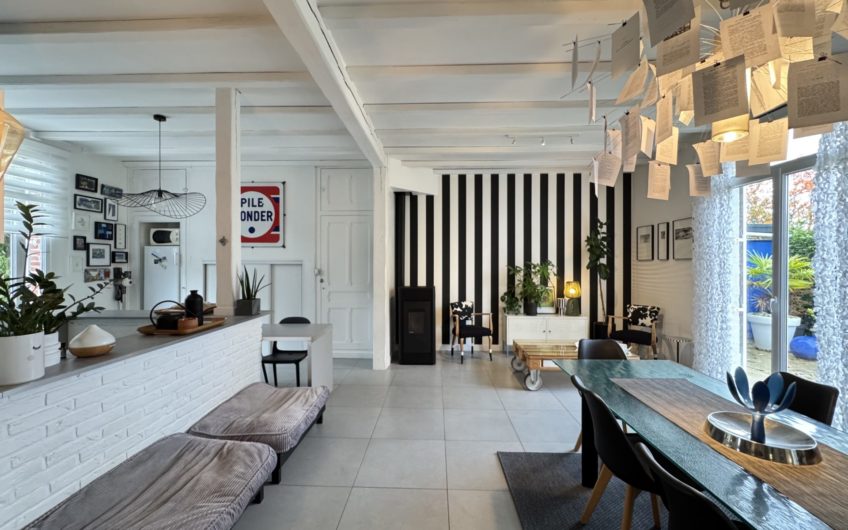 Allonville, maison avec jardin et dépendances