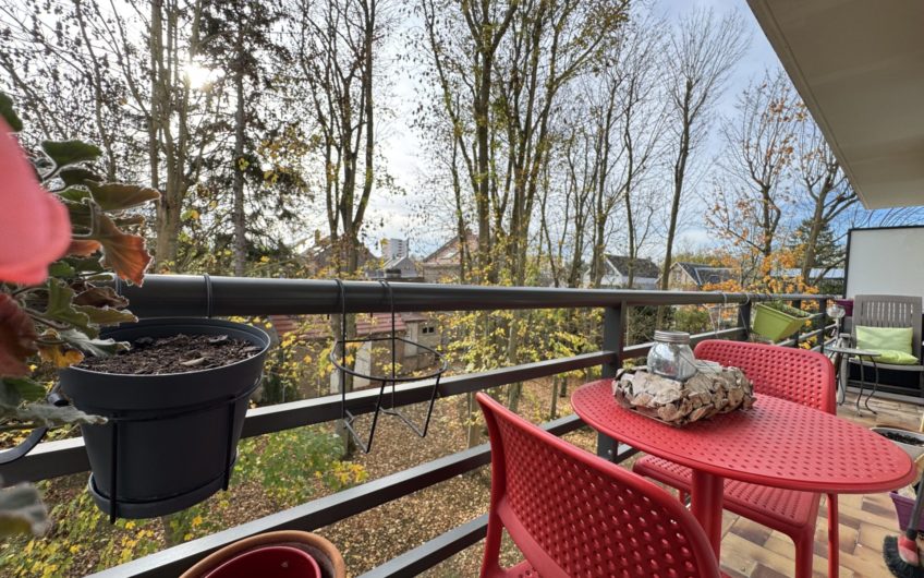 Amiens Sud/Est, Appartement avec ascenseur, balcon et parking