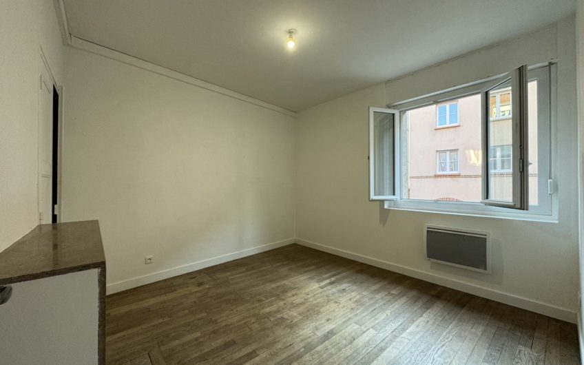 Centre-ville, T3 avec parking