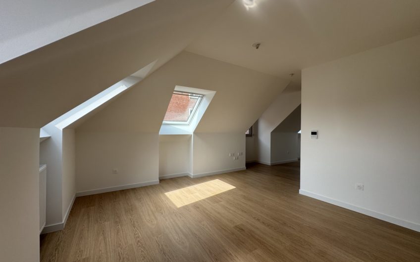 Studio récent proche du centre