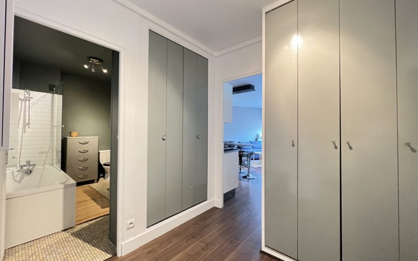 T2 en hyper centre avec parking