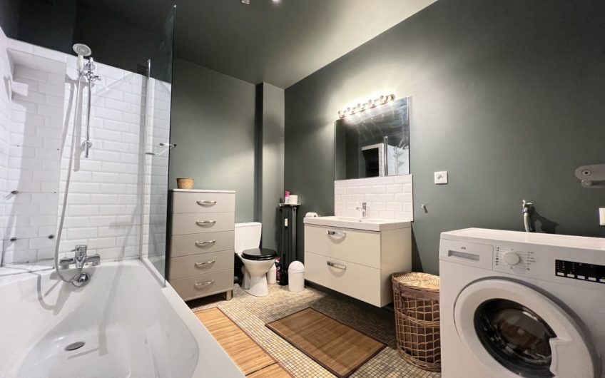 T2 en hyper centre avec parking