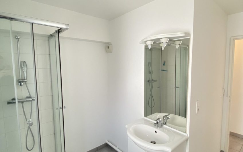 St Honoré, T3 avec balcon et grand garage