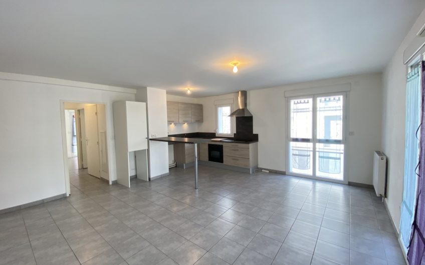 St Honoré, T3 avec balcon et grand garage