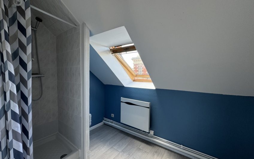 T2 avec garage à Doullens