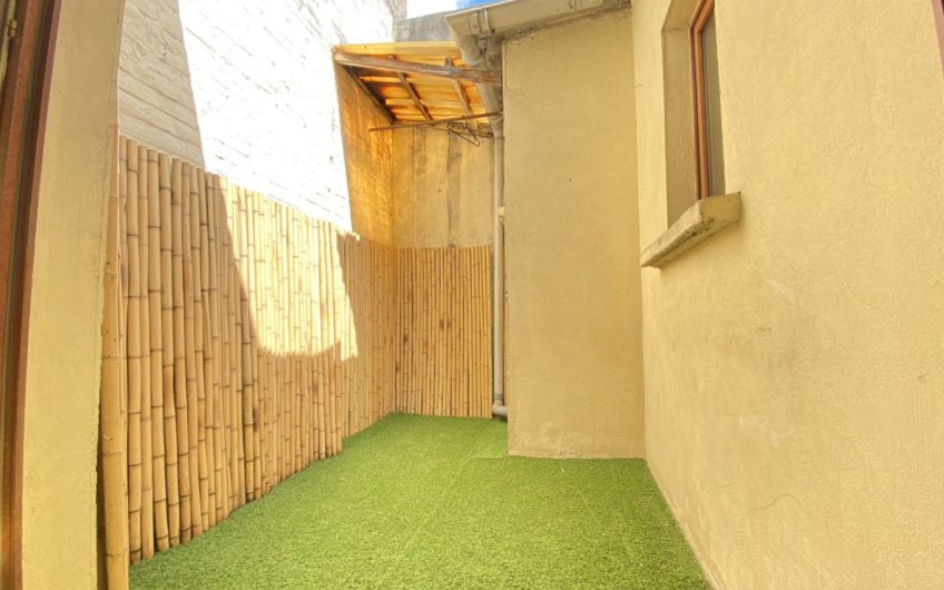 Studio avec cour proche du centre-ville