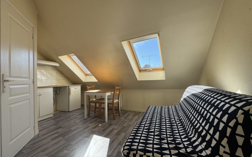 Studio meublé proche de la gare