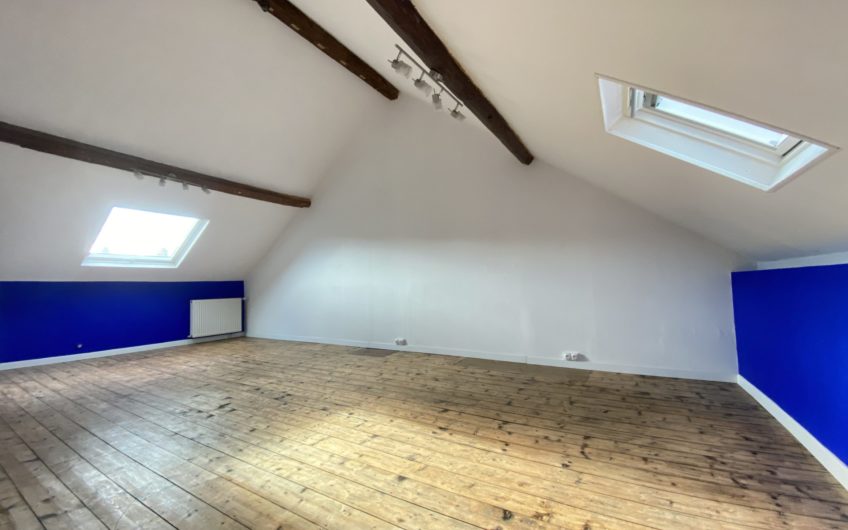 Amiénoise avec jardin à Sainte Anne