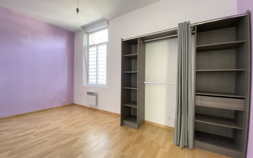 Dreuil-Les-Amiens  T4 en duplex avec garage