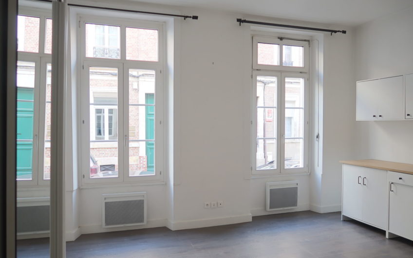Studio proche de la gare