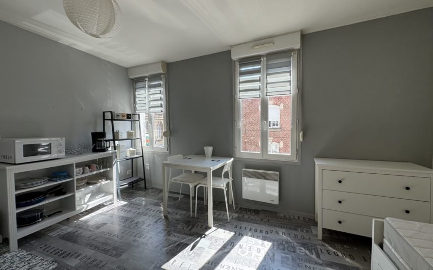 Studio meublé proche de la gare