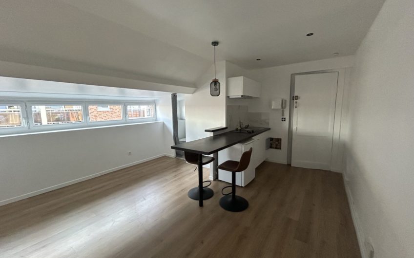 Studio à Ste Anne