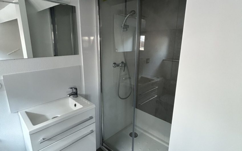 Studio à Ste Anne
